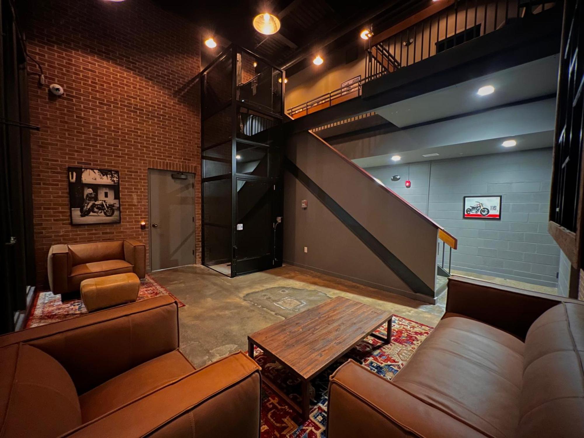 Classified Moto - The Frank Room Richmond Extérieur photo