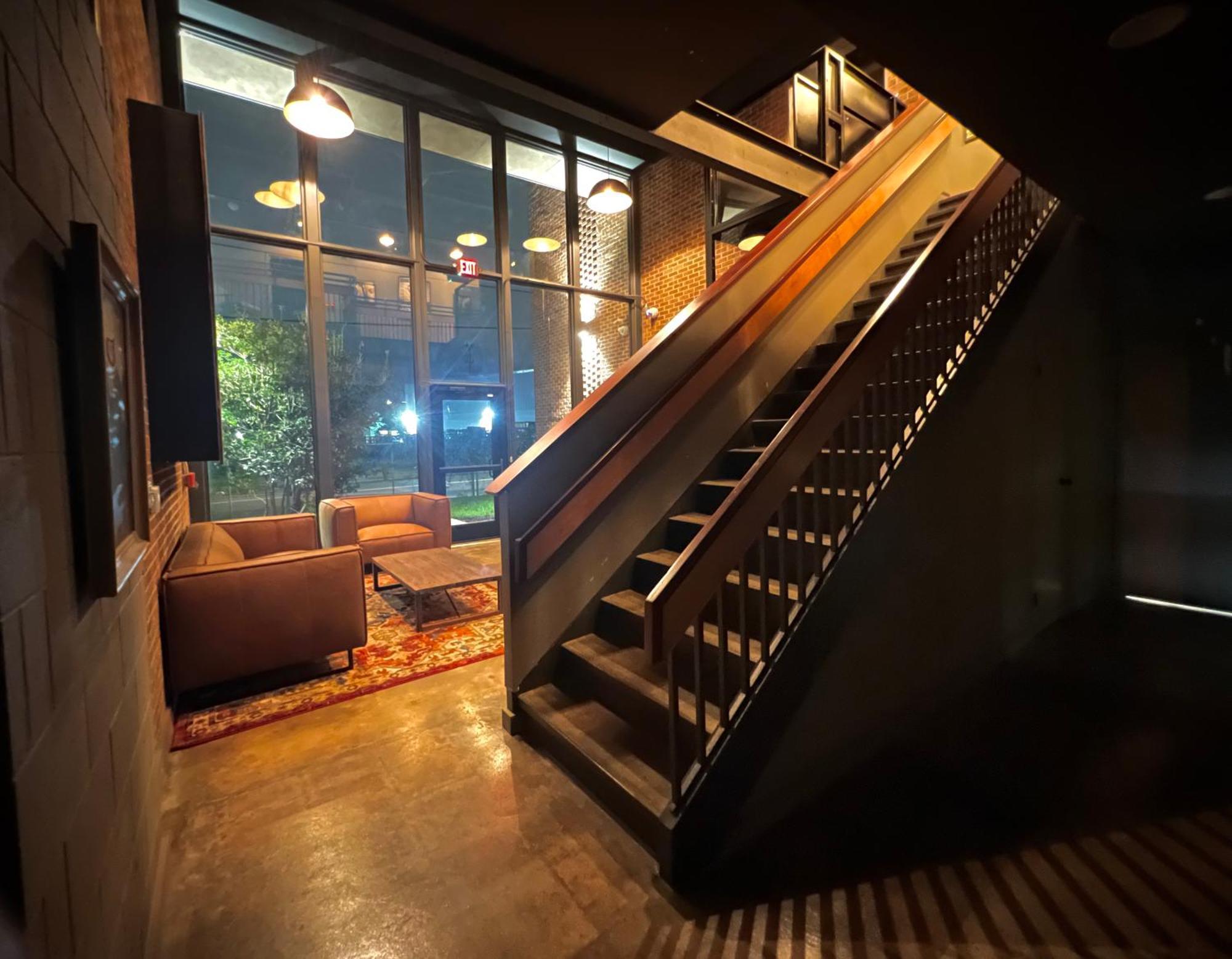 Classified Moto - The Frank Room Richmond Extérieur photo